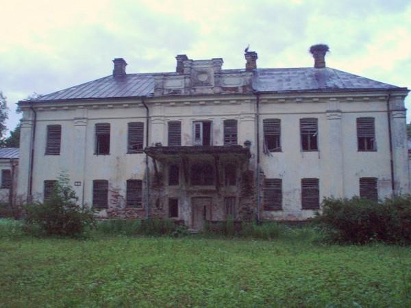 Riebiņu muiža ar parku